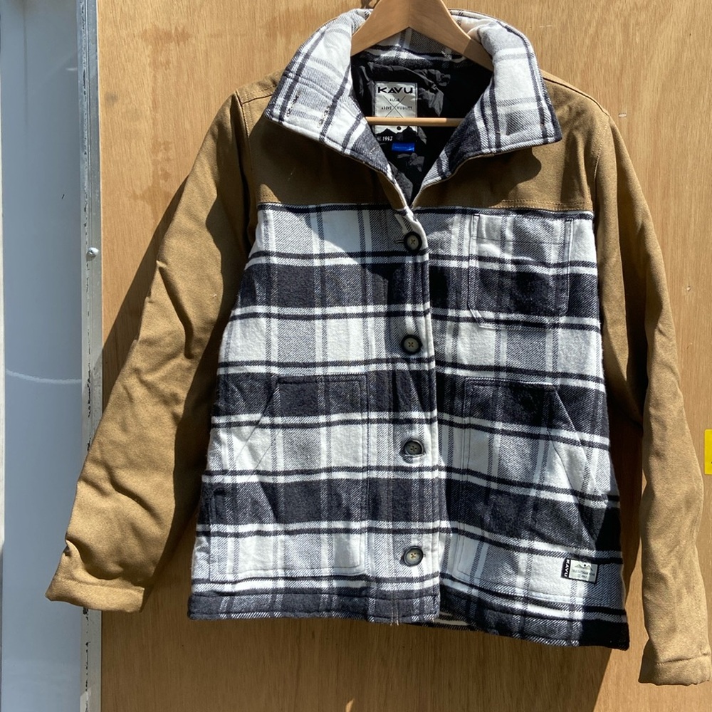 Kavu button up jacket, canvas sleeve, black and white plaid, lined size small
